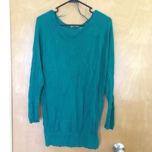 Green long sleeve sweater dress. Large